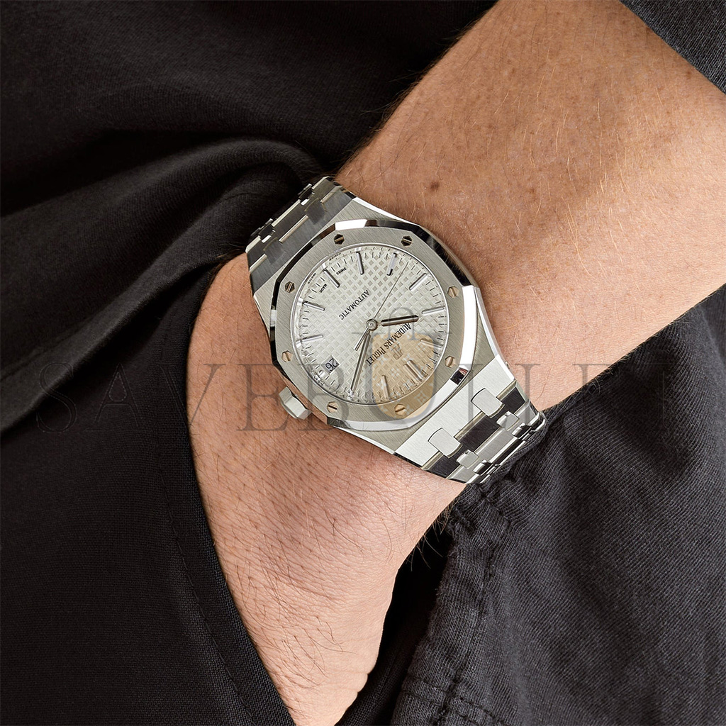 AUDEMARS PIGUET ROYAL OAK STAINLESS STEEL WHITE DIAL 37MM WATCH 15450ST.OO.1256ST.01